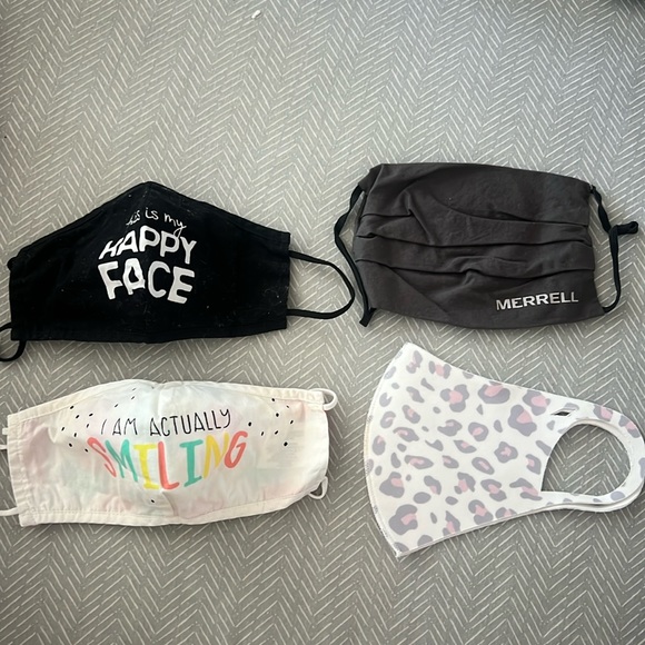 BUNDLE 4 Face Masks - Picture 1 of 6